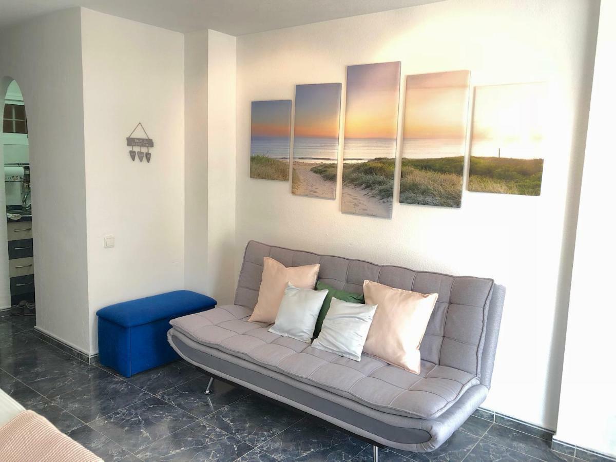 Sea View Apartment 베날마데나코스타 외부 사진