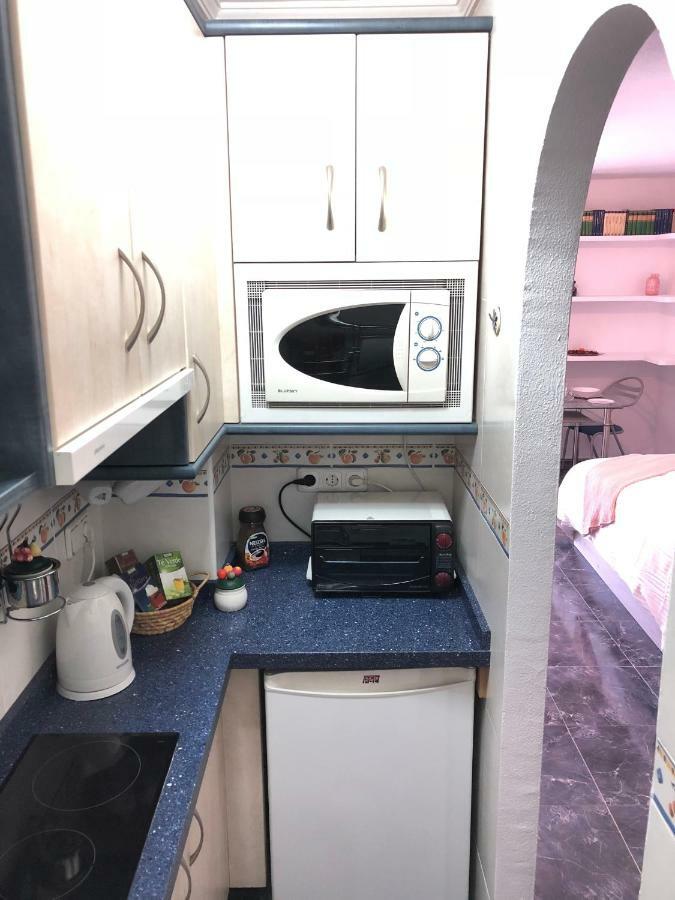 Sea View Apartment 베날마데나코스타 외부 사진