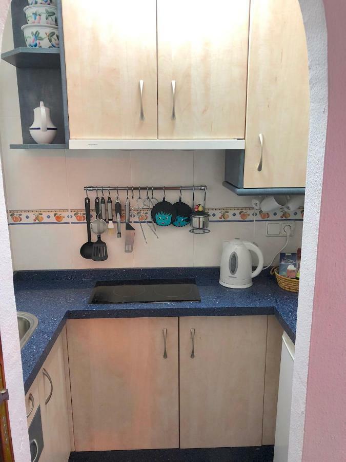 Sea View Apartment 베날마데나코스타 외부 사진